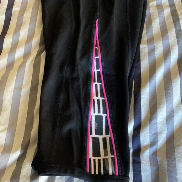 Nygard capris - Picture 2 of 3